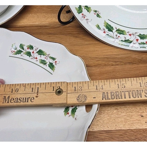 Home for the Holidays Soup Pasta Bowl Set of 4(OR 3) Christmas Holly Gold Rim 8" - Picture 14 of 14